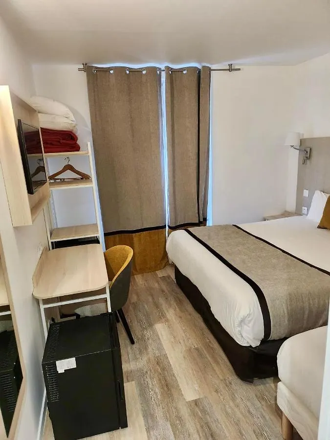 Hotel Derby Eiffel Париж